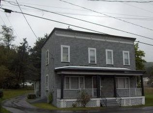 571 Forest Ln, Pottsville, PA 17901