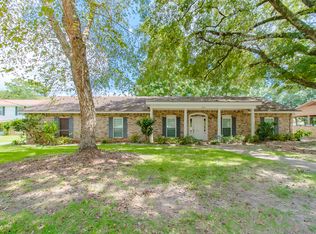 421 W Vista Ct, Mobile, AL 36609