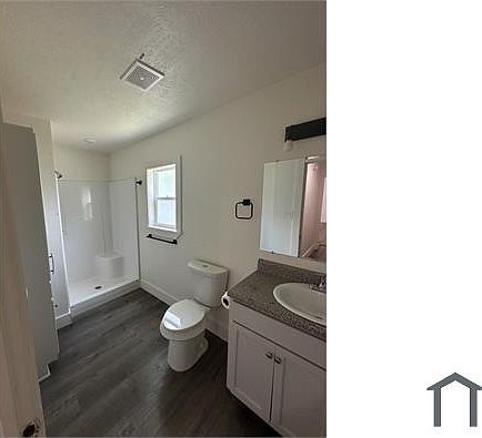 4th image of 1440 Avenue G #1