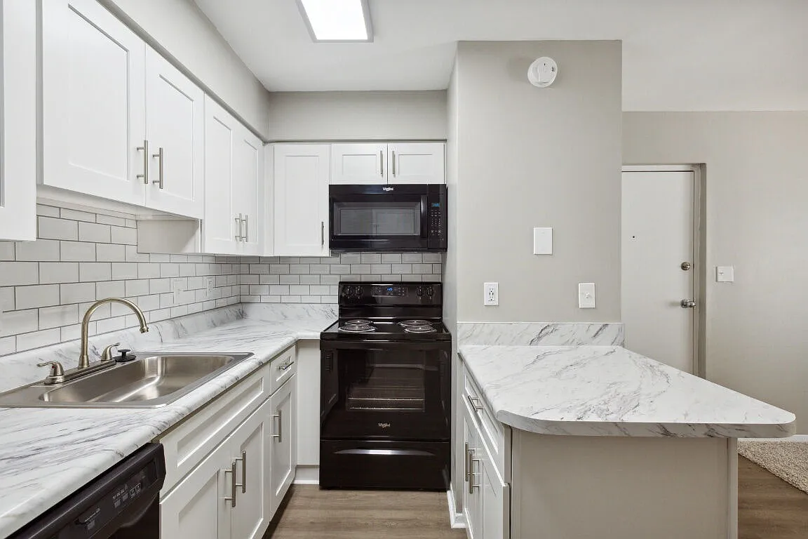 The Park Apartments — Photo 1