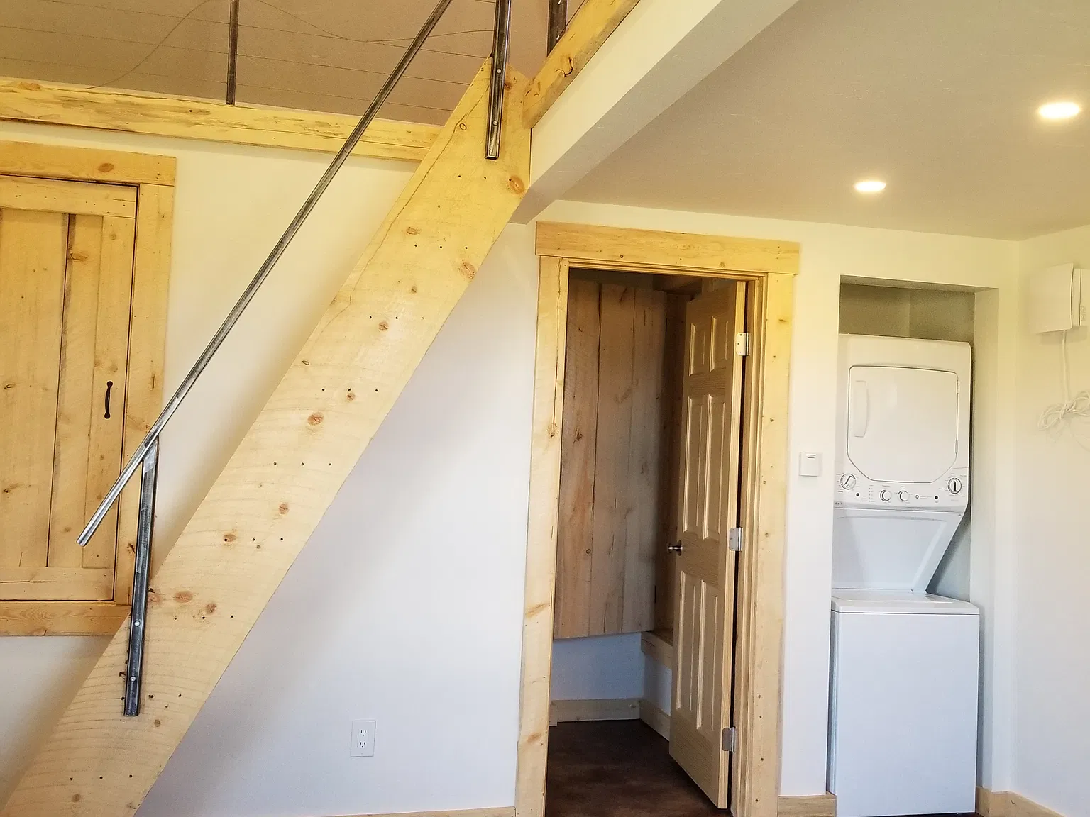 1 bed, $2,000 — Photo 2