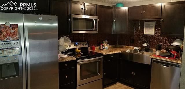 2nd image of 4485 Anjelina Cir S