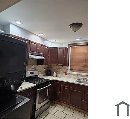 1334 S 24th St — Photo 5