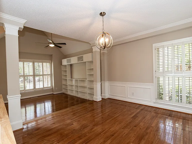2405 Coxindale Dr — Photo 32