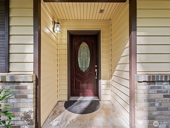 4th image of 14338 Timberwood Place SW