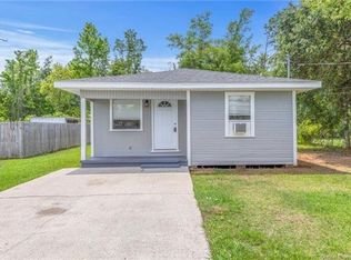 1316 Georgia Rd, Lake Charles, LA 70611