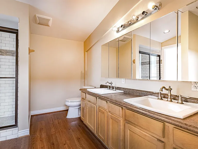 2098 Harland Dr — Photo 29