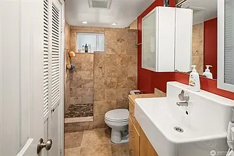 2 bed, 940 sqft, $2,000 — Photo 3