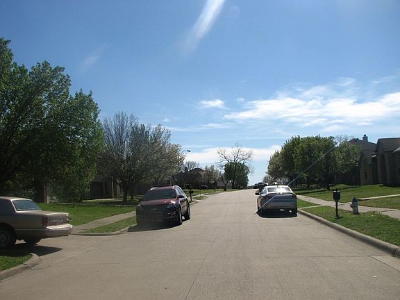 5th image of 1802 Briargate Ln