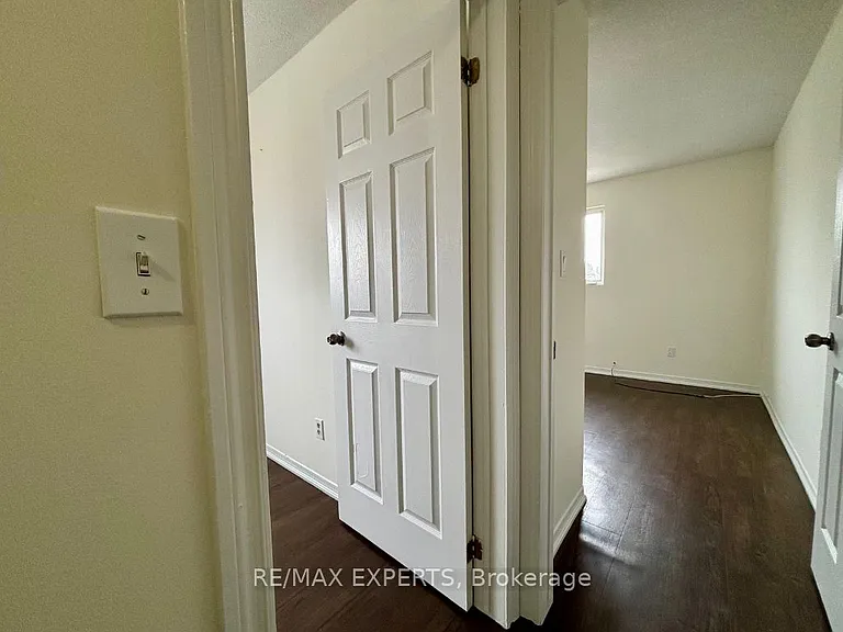 5 Ferndale Dr N #2 — Photo 7