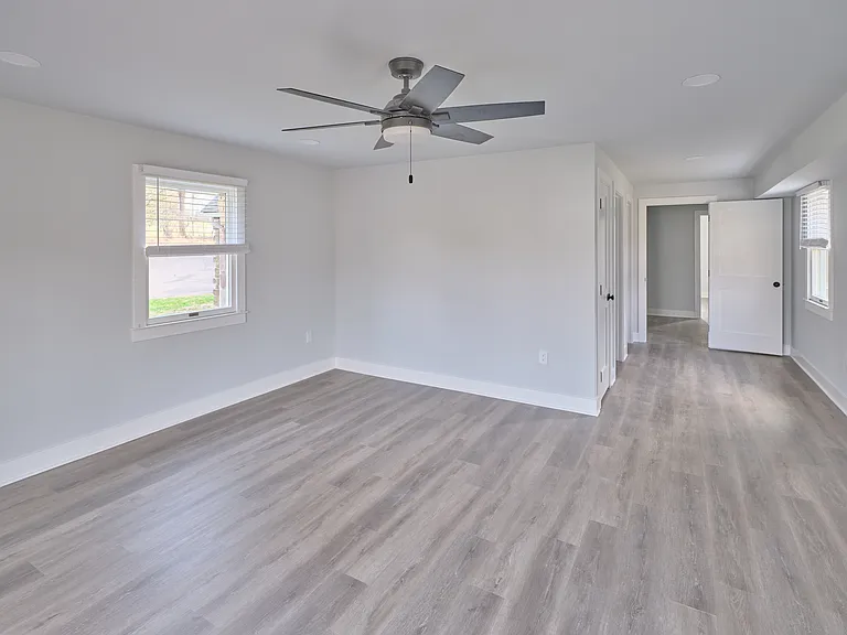 4325 Lehnenberg Rd — Photo 12