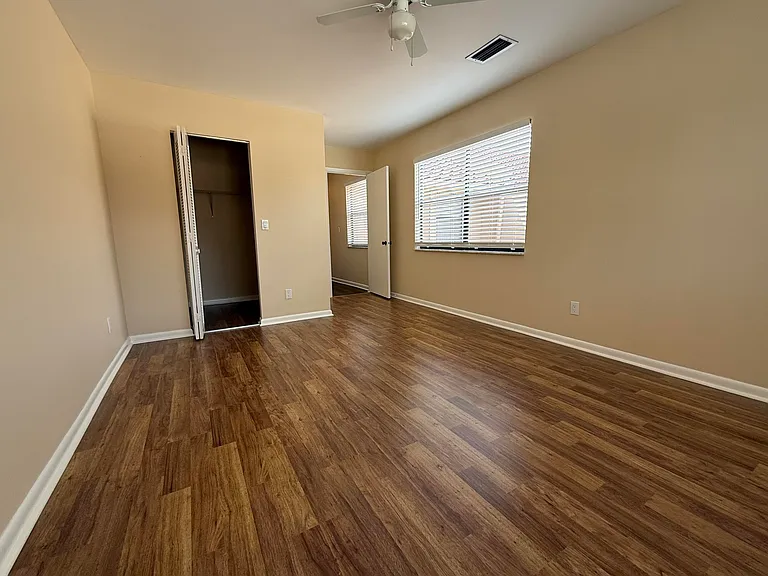 717 Windermere Way — Photo 13