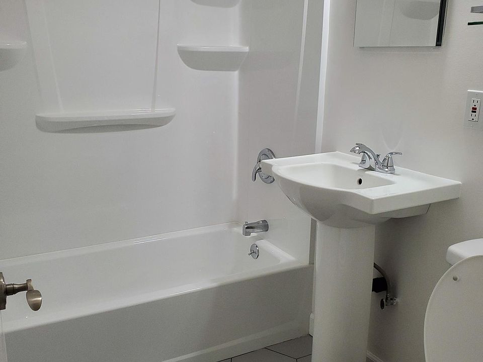 3936 Clairemont Dr, San Diego, CA 92117 Zillow