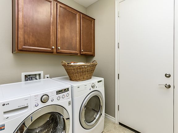 Laundry W/D Stay!