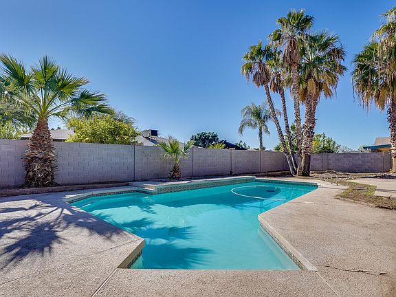 2nd image of 4843 W Diana Ave