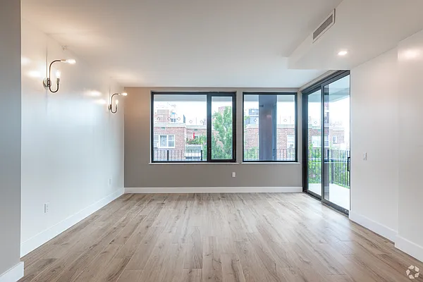 Rented by Safdie Realty Group | media 8