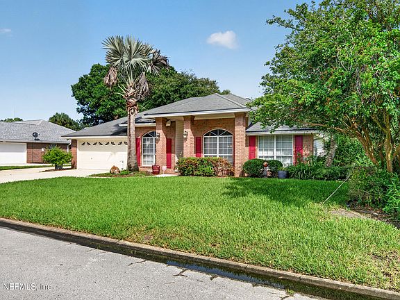 3rd image of 5428 DOWNINGTON Drive