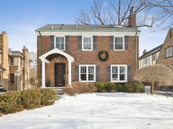 4725 Grand Ave, Western Springs, IL 60558