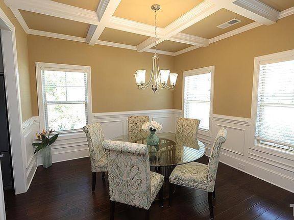 2nd image of 2119 Temple Hills Way