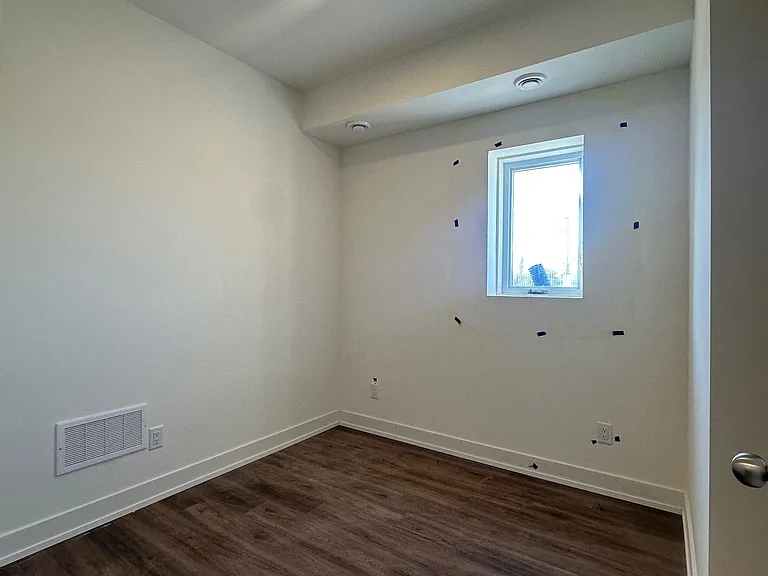 16 Melbourne Ave #102A — Photo 12