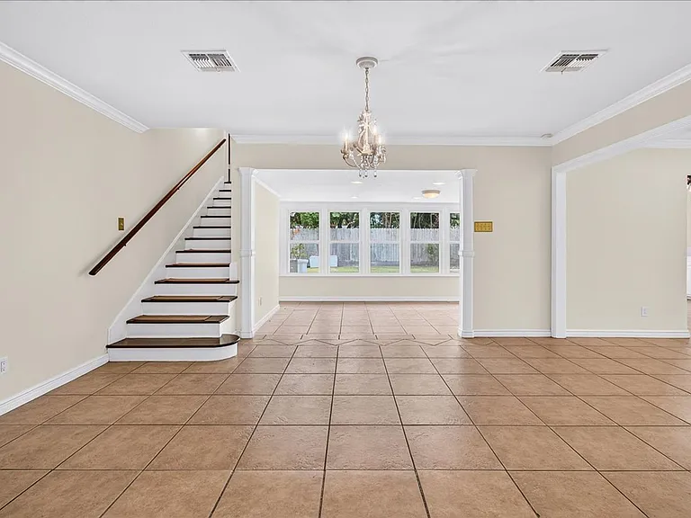609 Peerman Pl — Photo 8