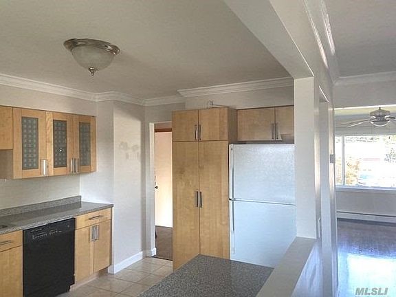 2nd image of 36 Garfield Ave