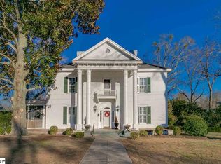 408 Brown Ave, Abbeville, SC 29627