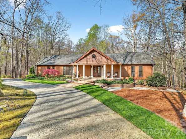 2816 Blythe Rd, Waxhaw, NC 28173