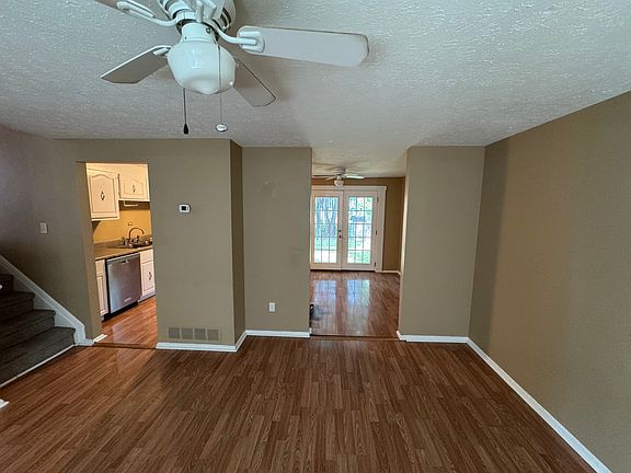 3rd image of 4112 Northumberland Dr