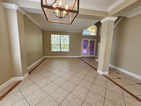 5th image of 27639 Sky Lake Cir