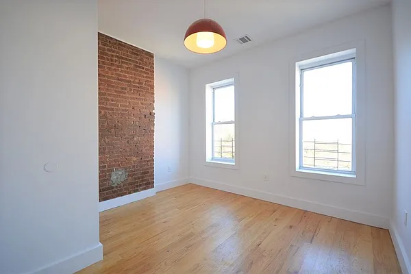 Rented by Citi Habitats | media 3