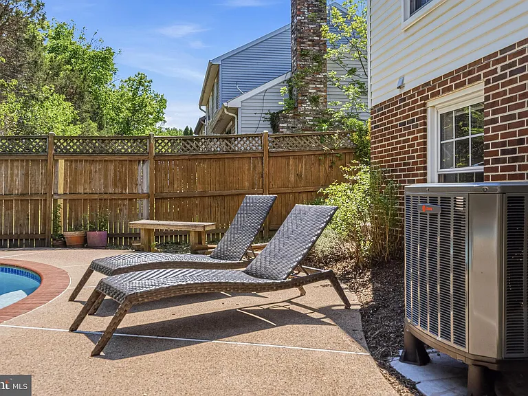 9729 Zimbro Ave — Photo 39