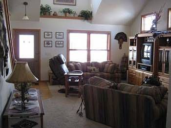 4th image of 347 Mulberry Dr