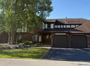 5015 Spinnaker Ln UNIT C, Crown Point, IN 46307