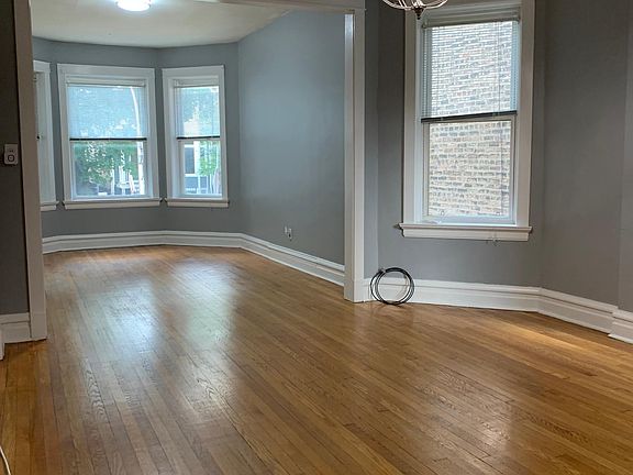 5th image of 1513 W School St #1