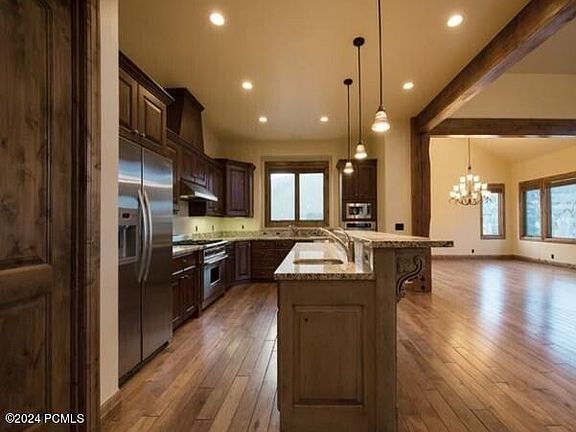 3rd image of 4402 W Jeremy Woods Dr