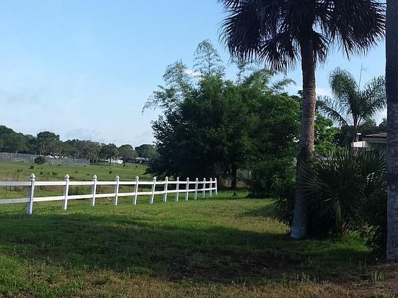 3rd image of 3500 Trevino Cir