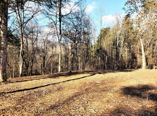 224 Walnut Bend Dr, Whitesburg, TN 37891