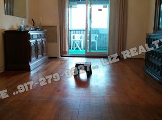 2020 43rd St, Astoria, NY 11105