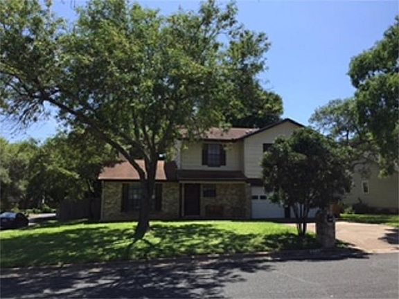 3rd image of 2801 Jorwoods Dr