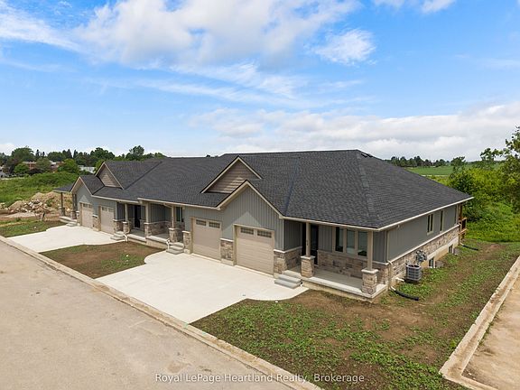 4th image of 23 Silver Creek Rd