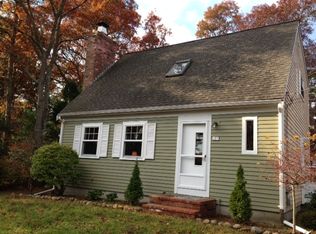 37 Raspberry Ln, Marstons Mills, MA 02648