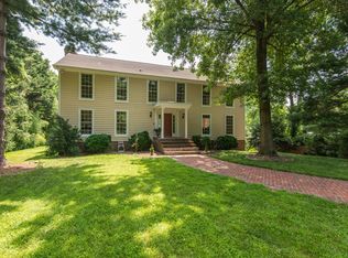 1029 Spring Hill Rd, Mc Lean, VA 22102