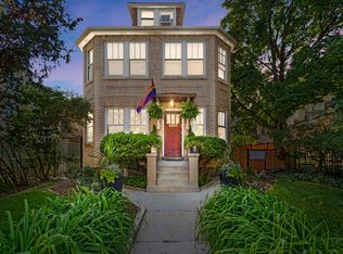 6108 N Hermitage Ave #2F, Chicago, IL 60660