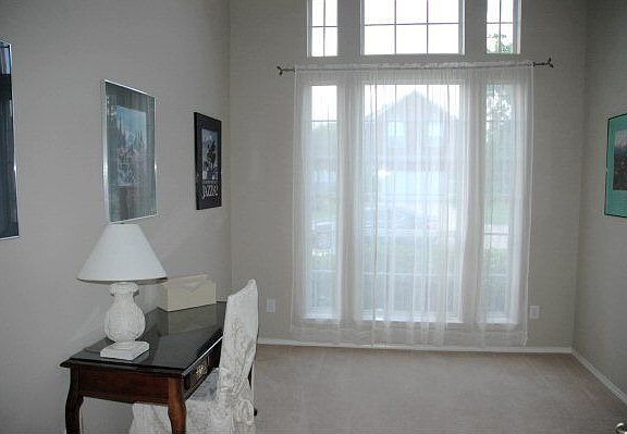 4th image of 9810 Links Fairway Dr