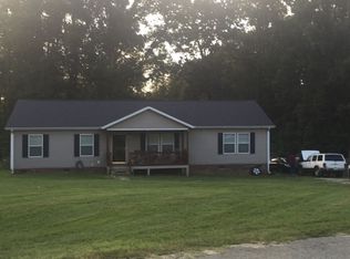 4950 Oak Branch Ln, Walkertown, NC 27051