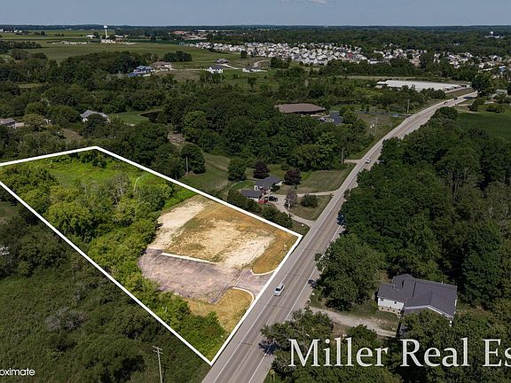 2nd image of 3207 N M 37 Hwy