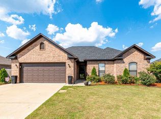 1230 Bird Song Dr, Conway, AR 72032