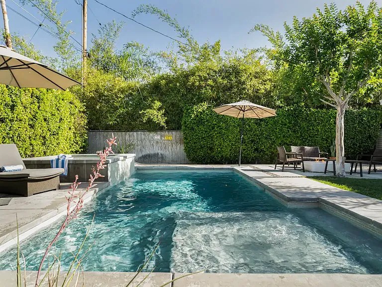 562 N Calle Marcus — Photo 16