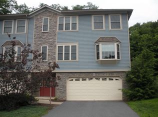 9 Anastasia Ct, Wilkes Barre, PA 18702